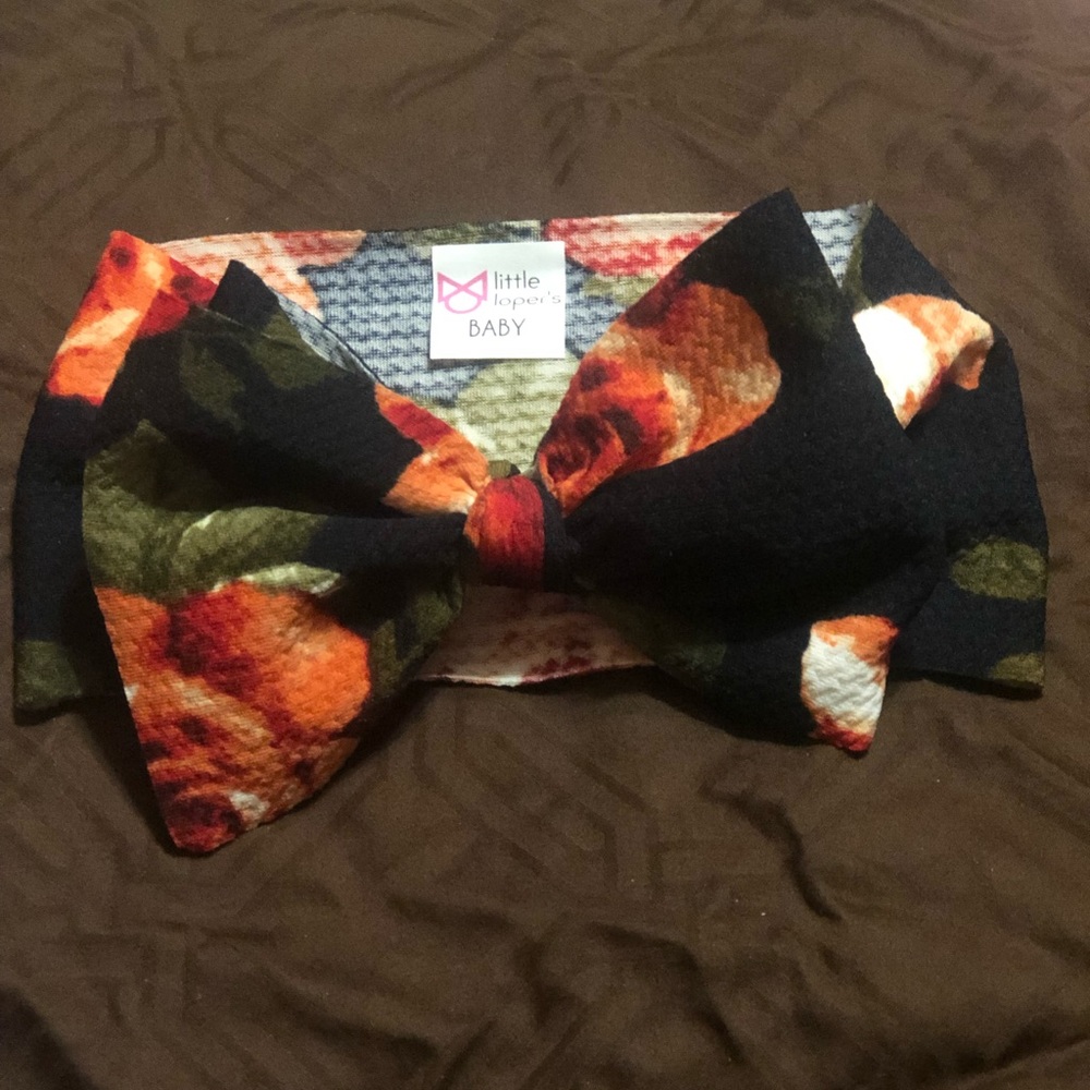 Little Lopers Navy Blossom Baby Mini Wrap